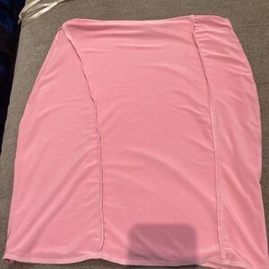 Form fitting pink skirt